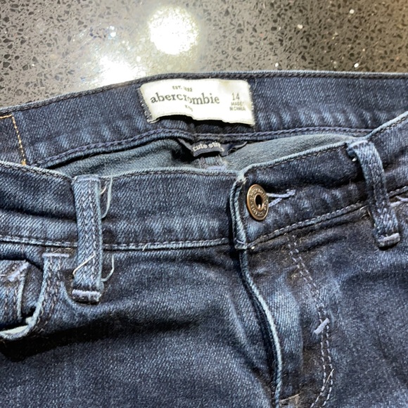 2 Pr Sz 14 Jeans - Abercrombie & Levi’s. 2001 - Picture 2 of 7